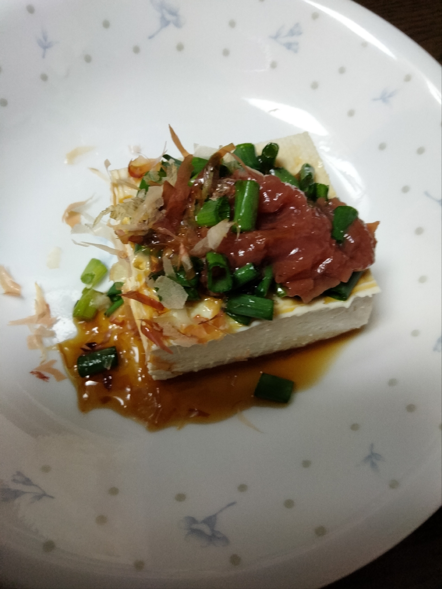 冷奴アレンジ わけぎ（ネギ）&梅干