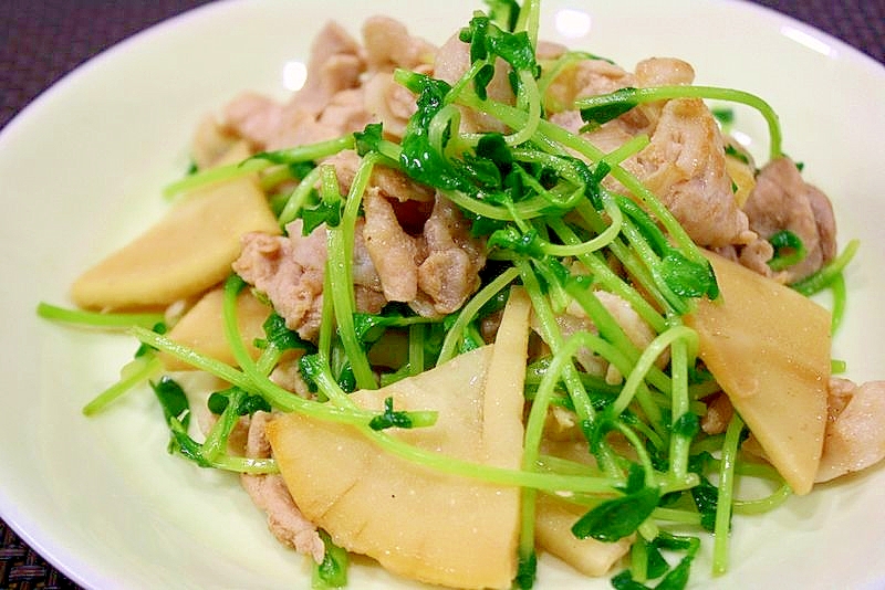 旬たけのこと豚肉のオイスター炒め レシピ 作り方 By りんごのエプロン 楽天レシピ