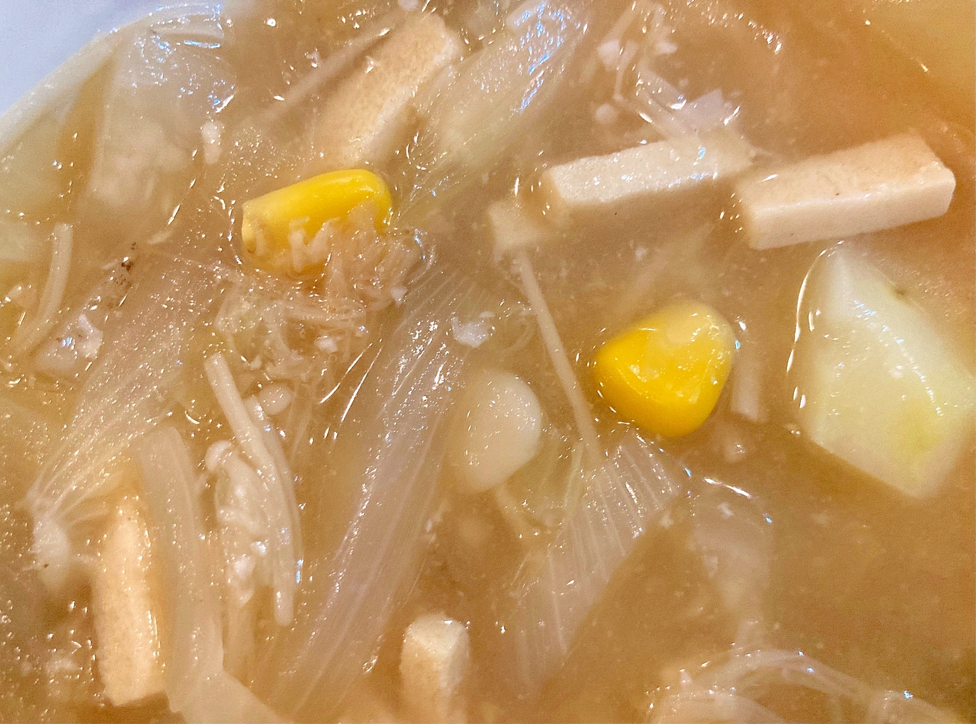 たまねぎとえのきとコーンと高野豆腐のスープ
