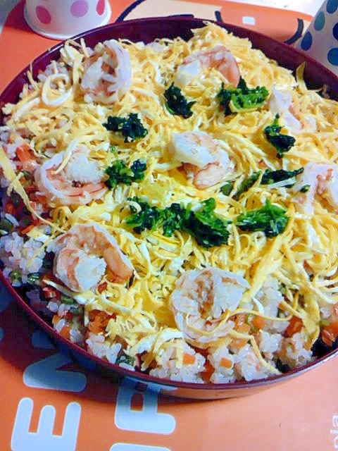 子どもと一緒にお寿司を食べたい でも 生魚っていつから大丈夫 デイリシャス 楽天レシピ
