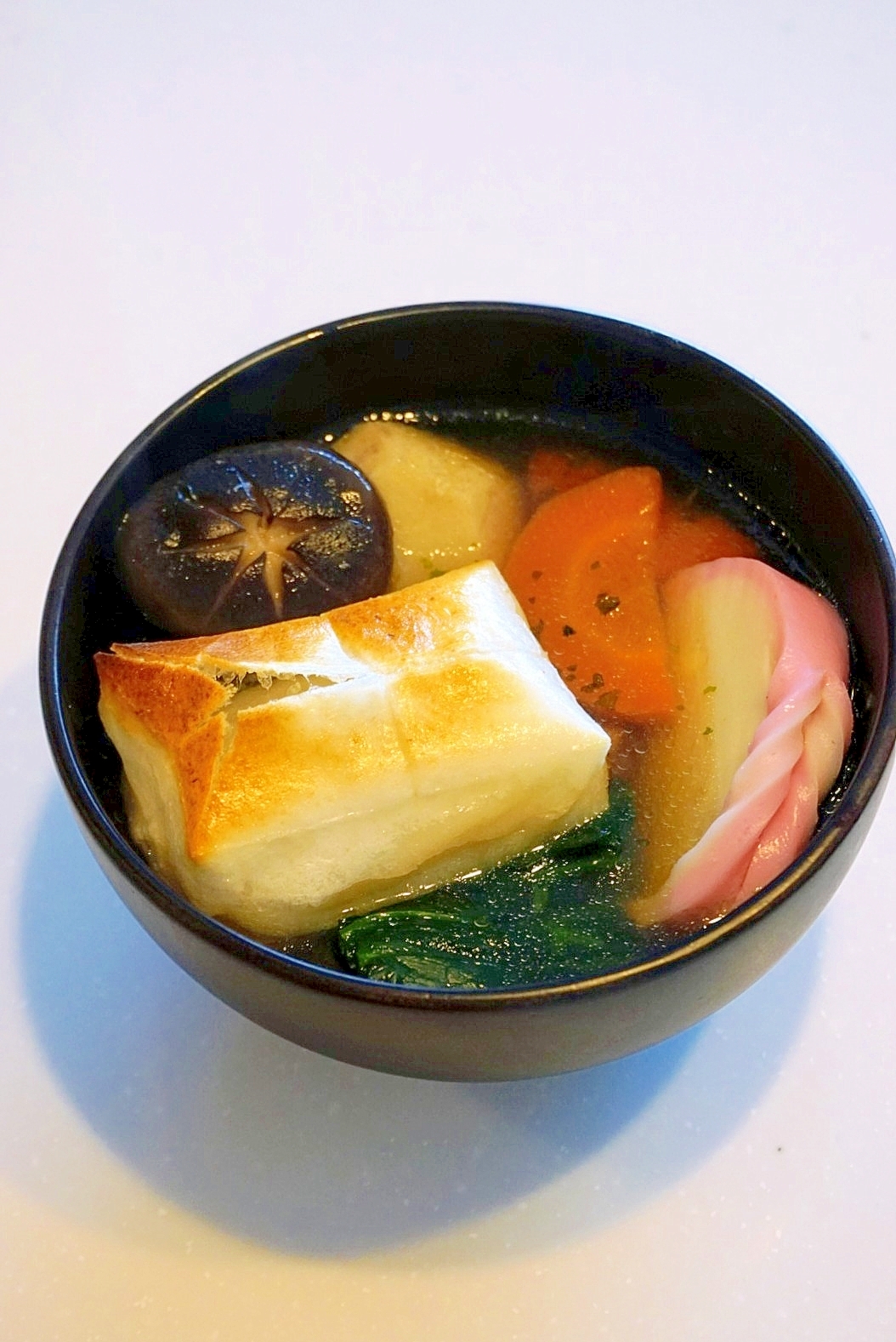 お正月は《コレ》が無いと始まらない！関東風雑煮