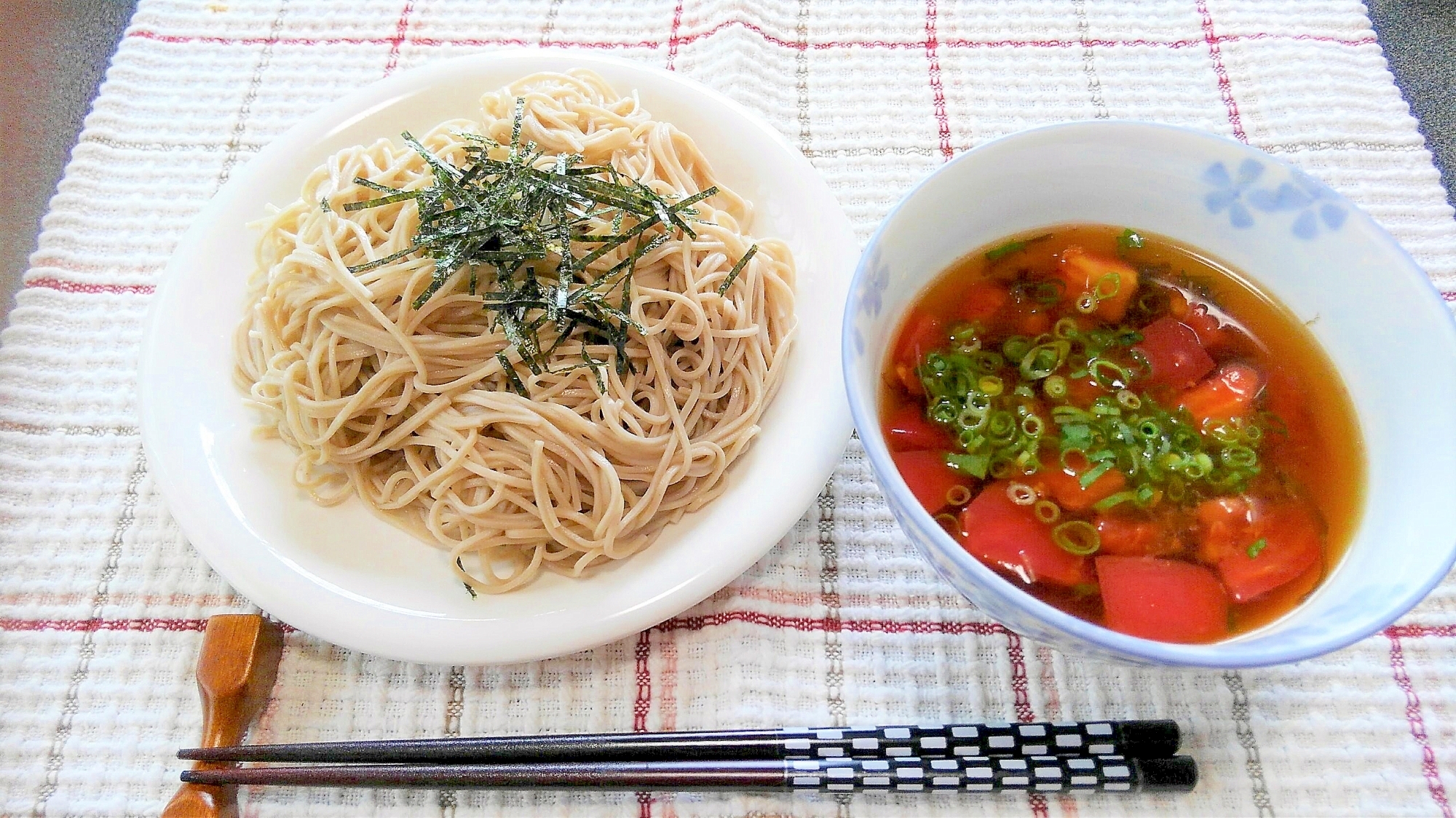 トマトのごまごまつけそば