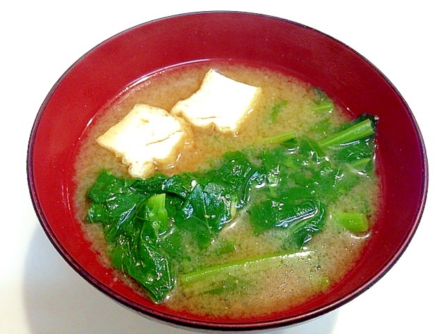 産地直送のコスパの良い菜っ葉です☆つぼみ菜の味噌汁