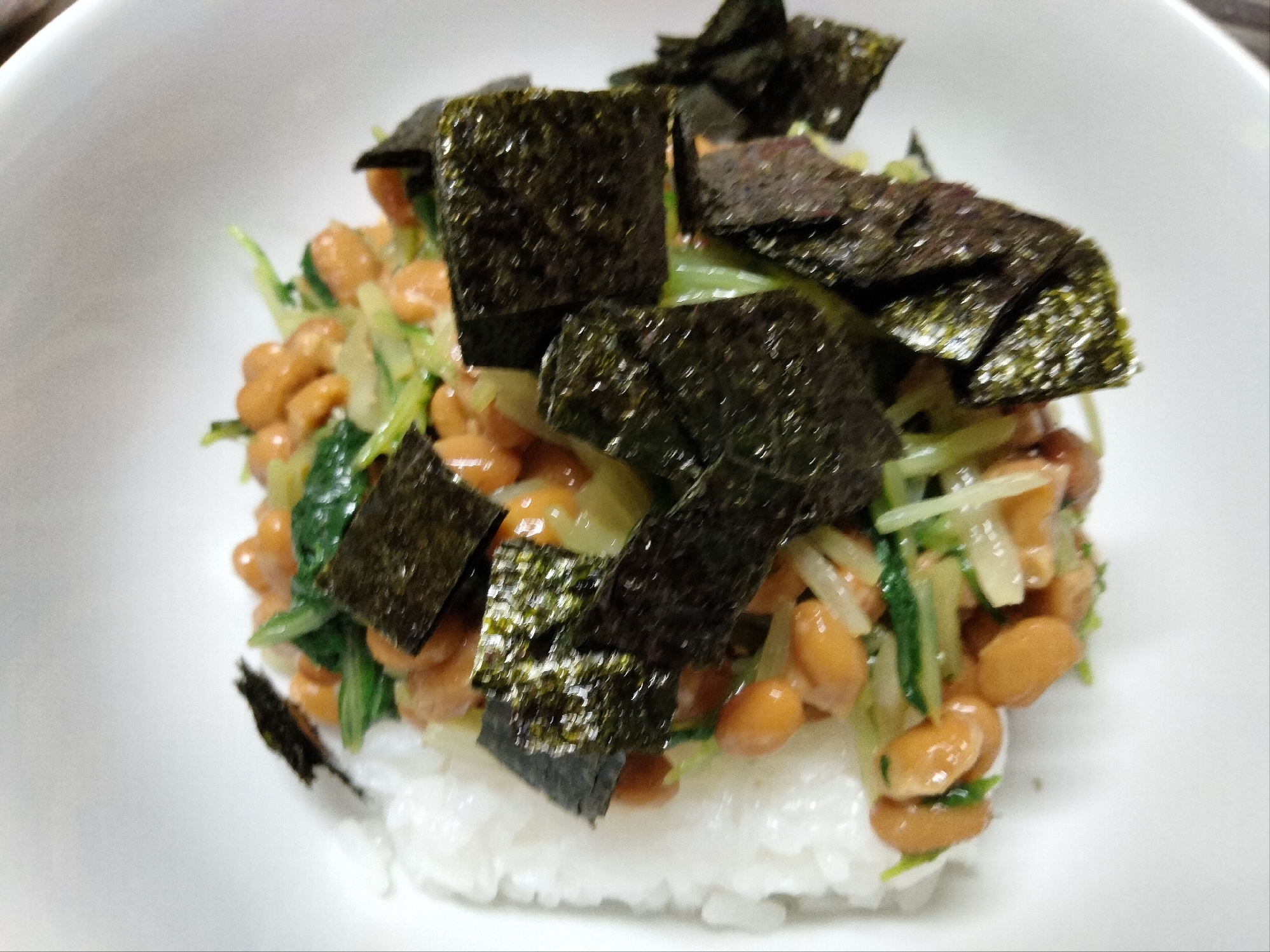水菜と納豆と海苔のどんぶり