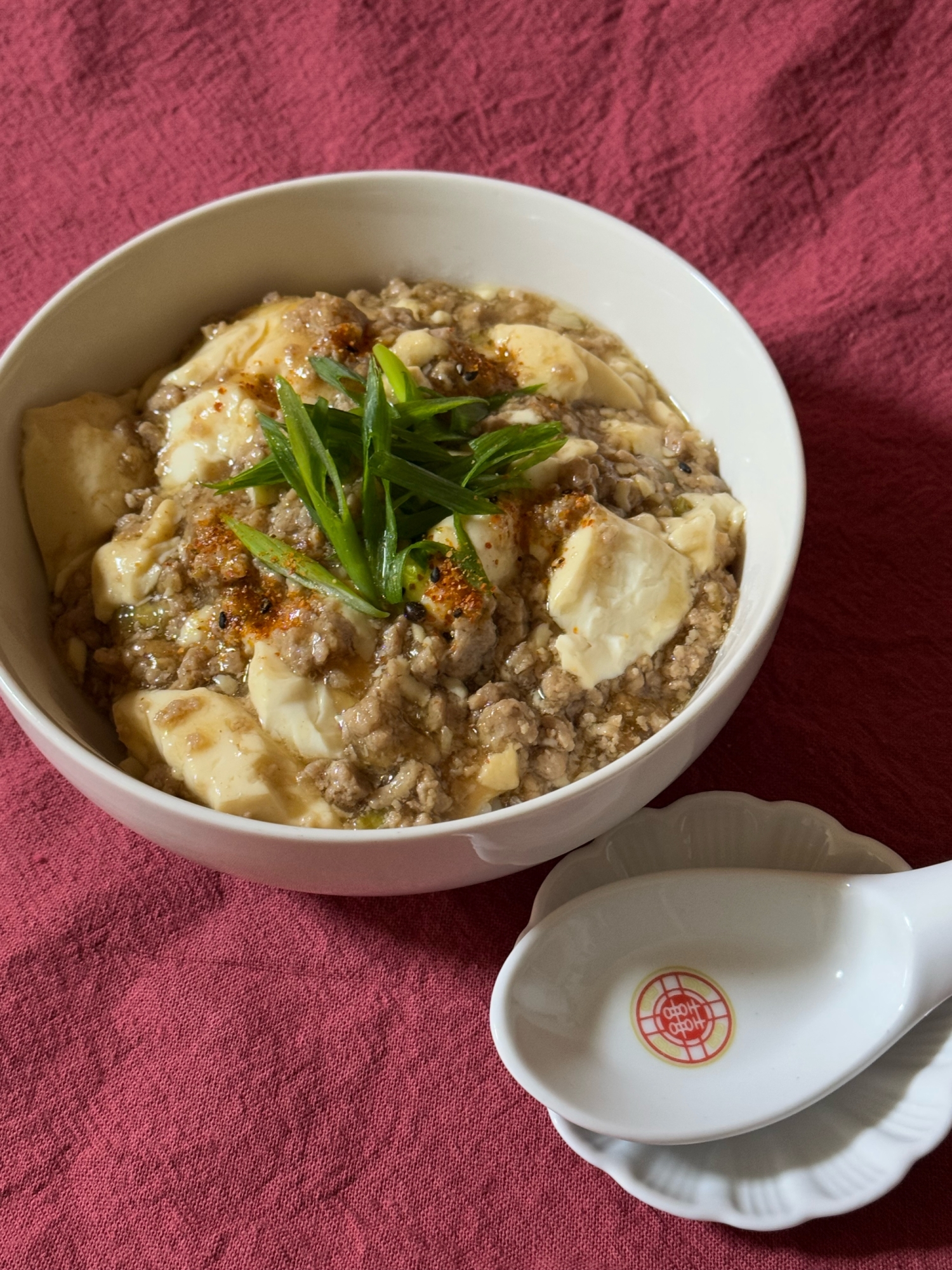白だしで作るコクの和風麻婆丼