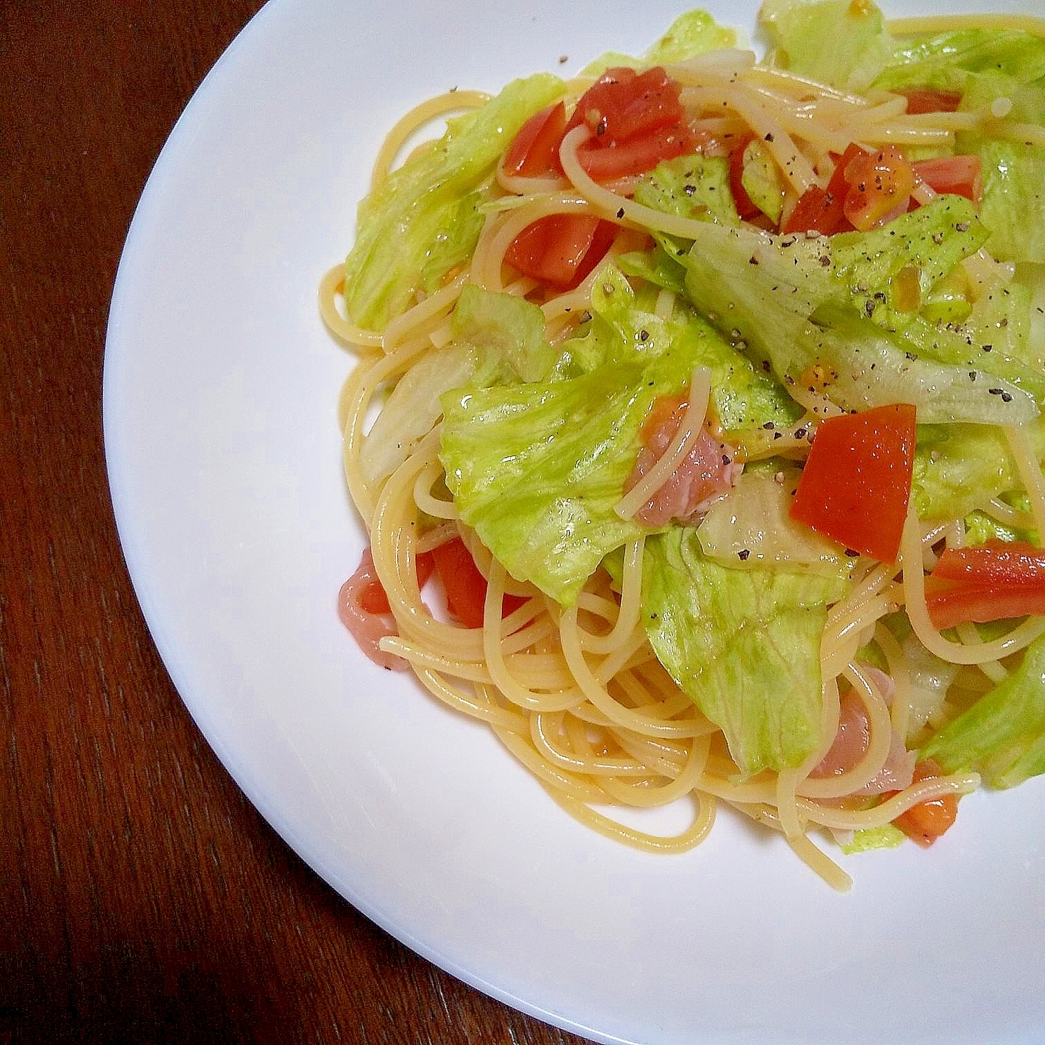 春キャベツとトマトのパスタ