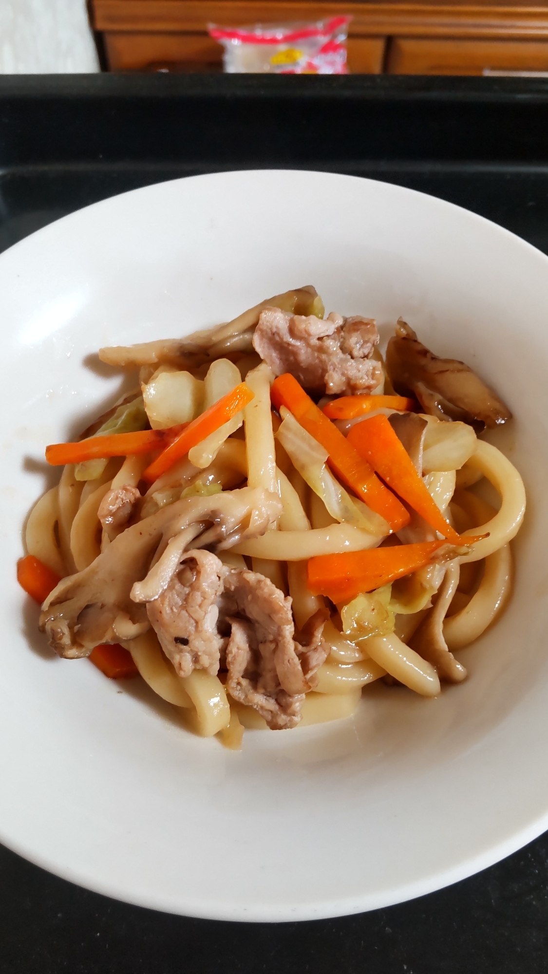 豚肉とにんじんの焼きうどん