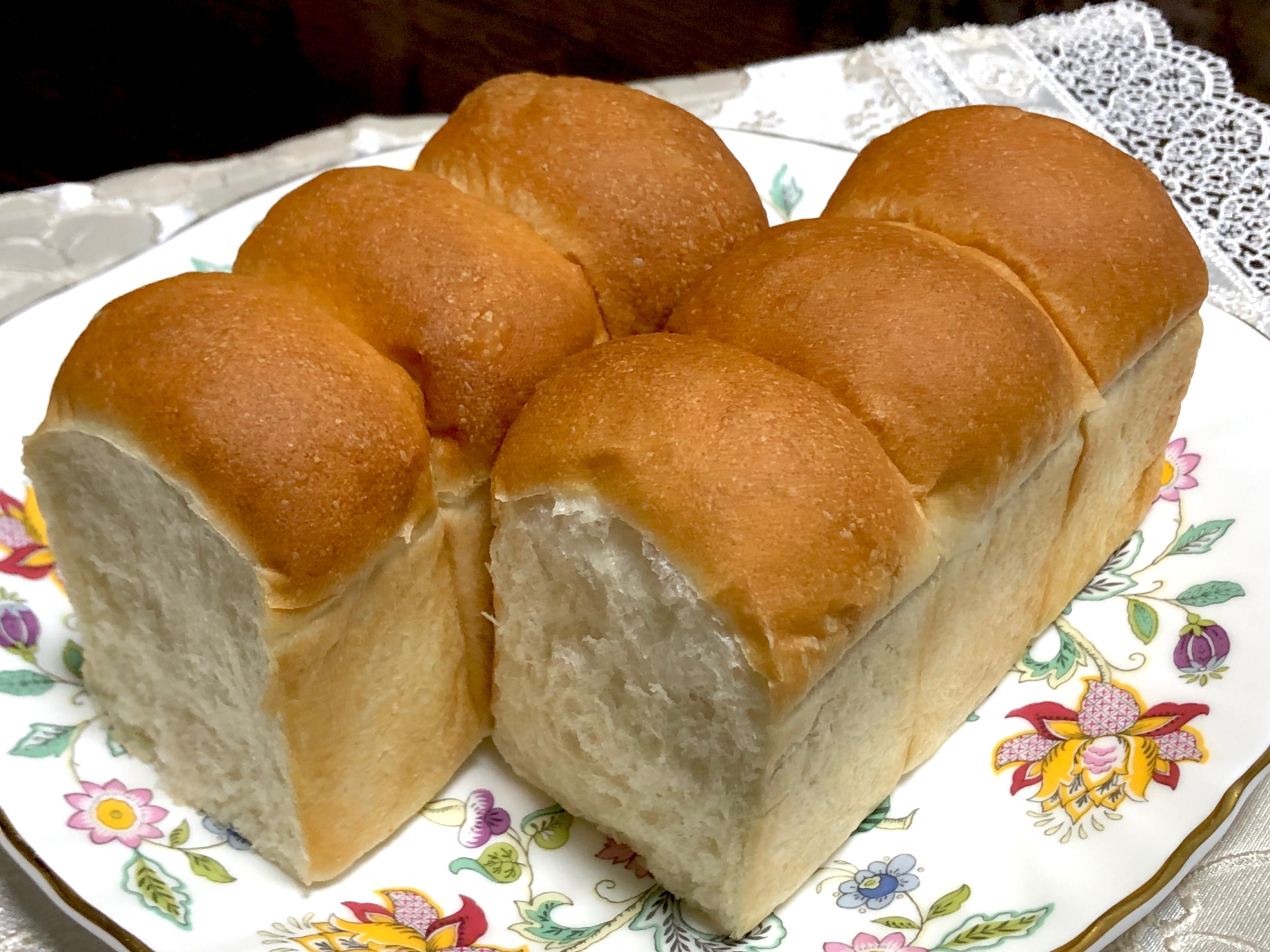 手ごねでふわふわ 基本のミニ食パン レシピ 作り方 By 善ちゃん 楽天レシピ