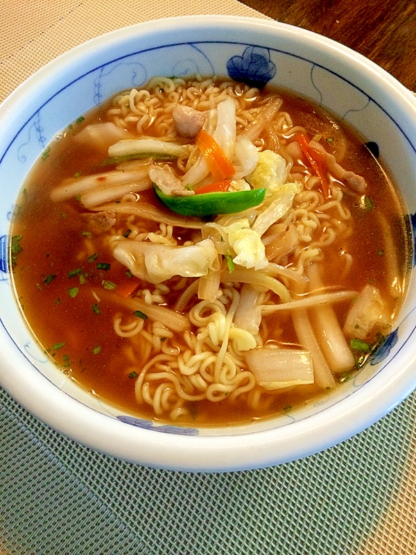 野菜炒めたっぷり☆醤油ラーメン