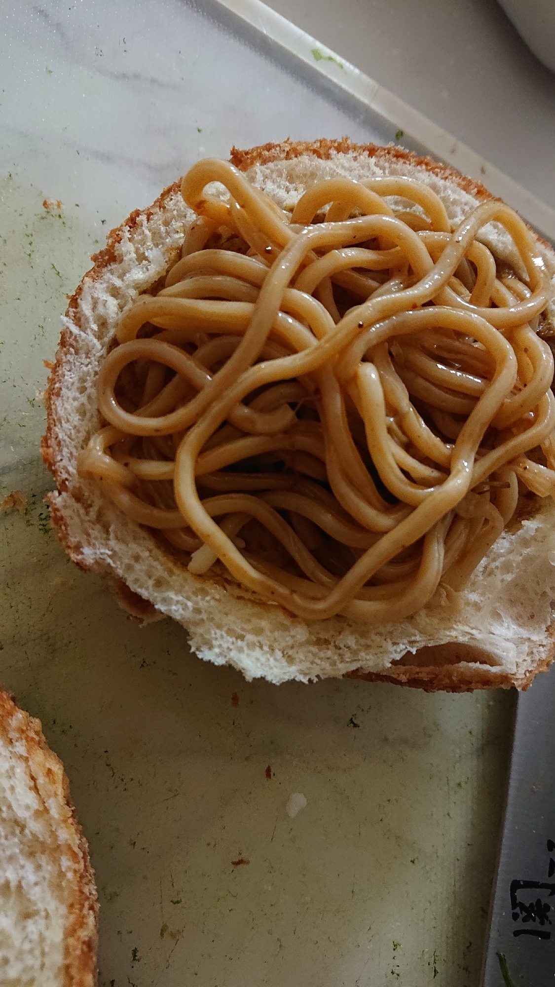 ソース焼きそば揚げパントースト