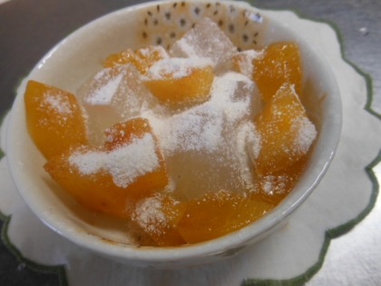 甘しょっぱい☆白いココアと塩麹　柿入り寒天デザート
