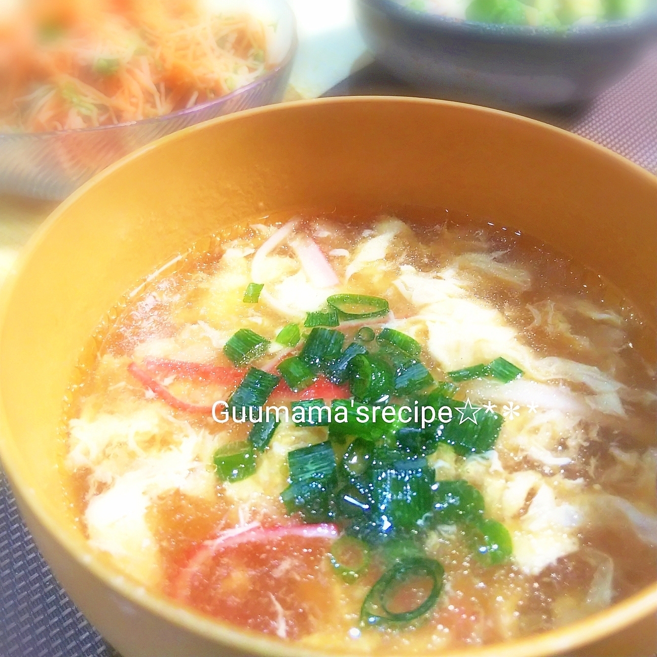 オイスターソースが隠し味♡カニカマと卵のスープ