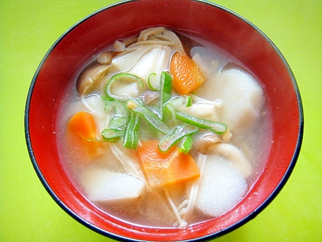 里芋と大根きのこの味噌汁 レシピ 作り方 By Mint74 楽天レシピ 里芋と大根きのこの味噌汁 レシピ 作り方 By Mint74 楽天レシピ