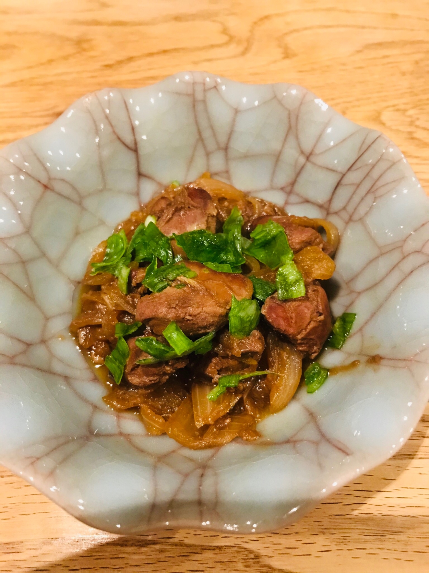 おつまみに　鳥レバーと玉ねぎの甘辛煮