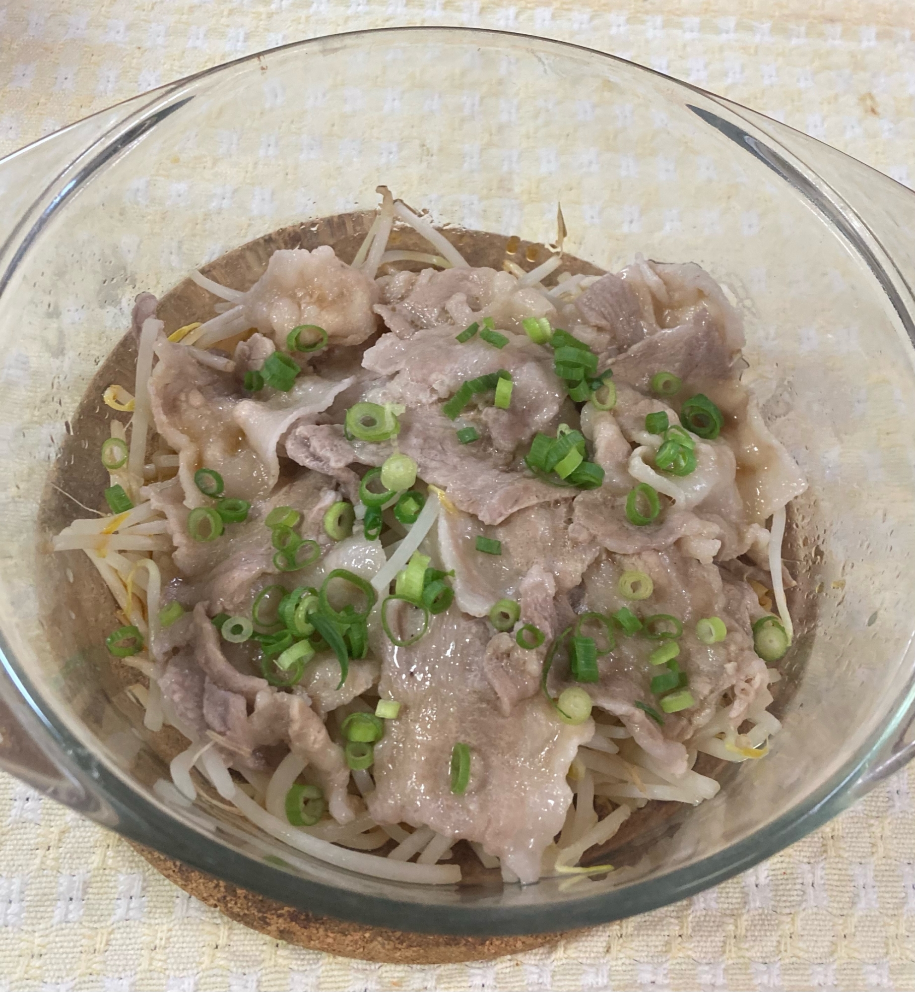 レンジで簡単！豚肉もやし蒸し