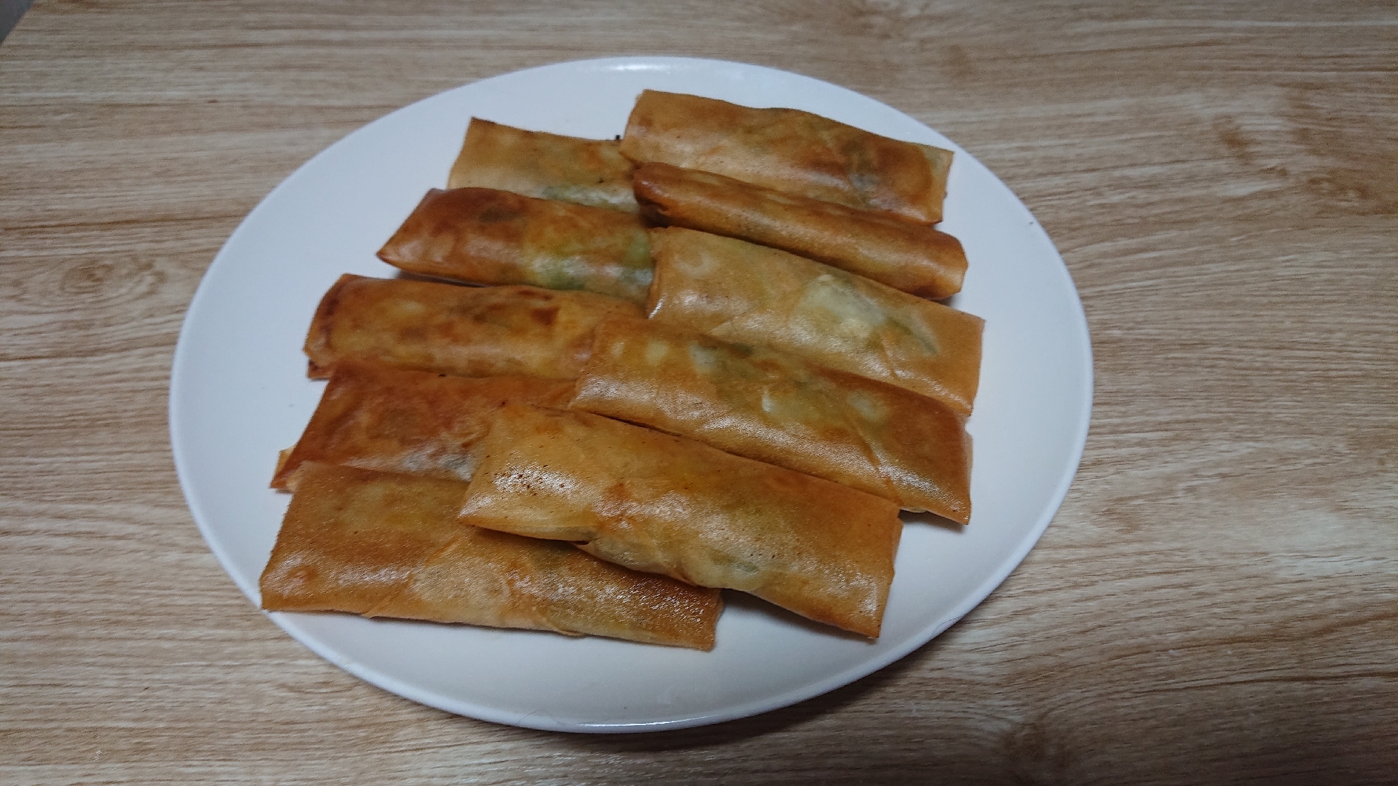 キャベツと豚コマとピ一マンの春巻!