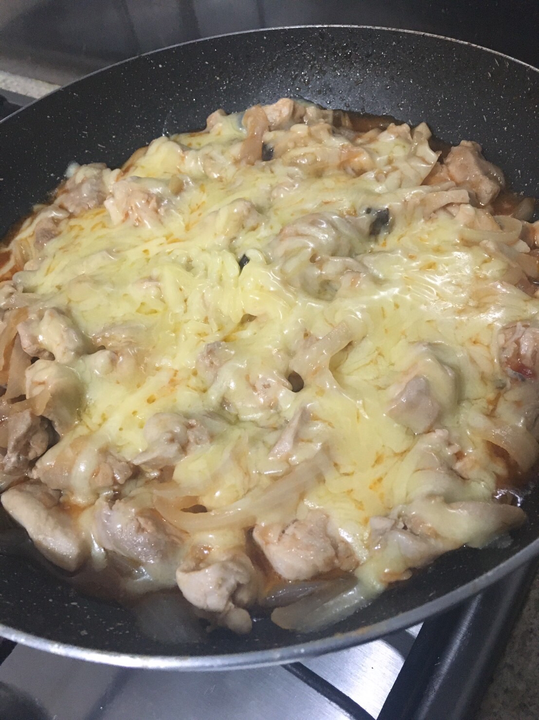 チキンのチーズのせ