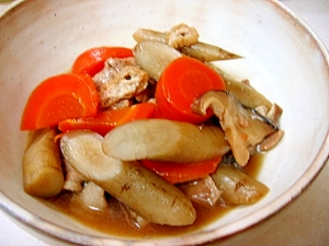 ＊根菜たっぷりの煮物＊
