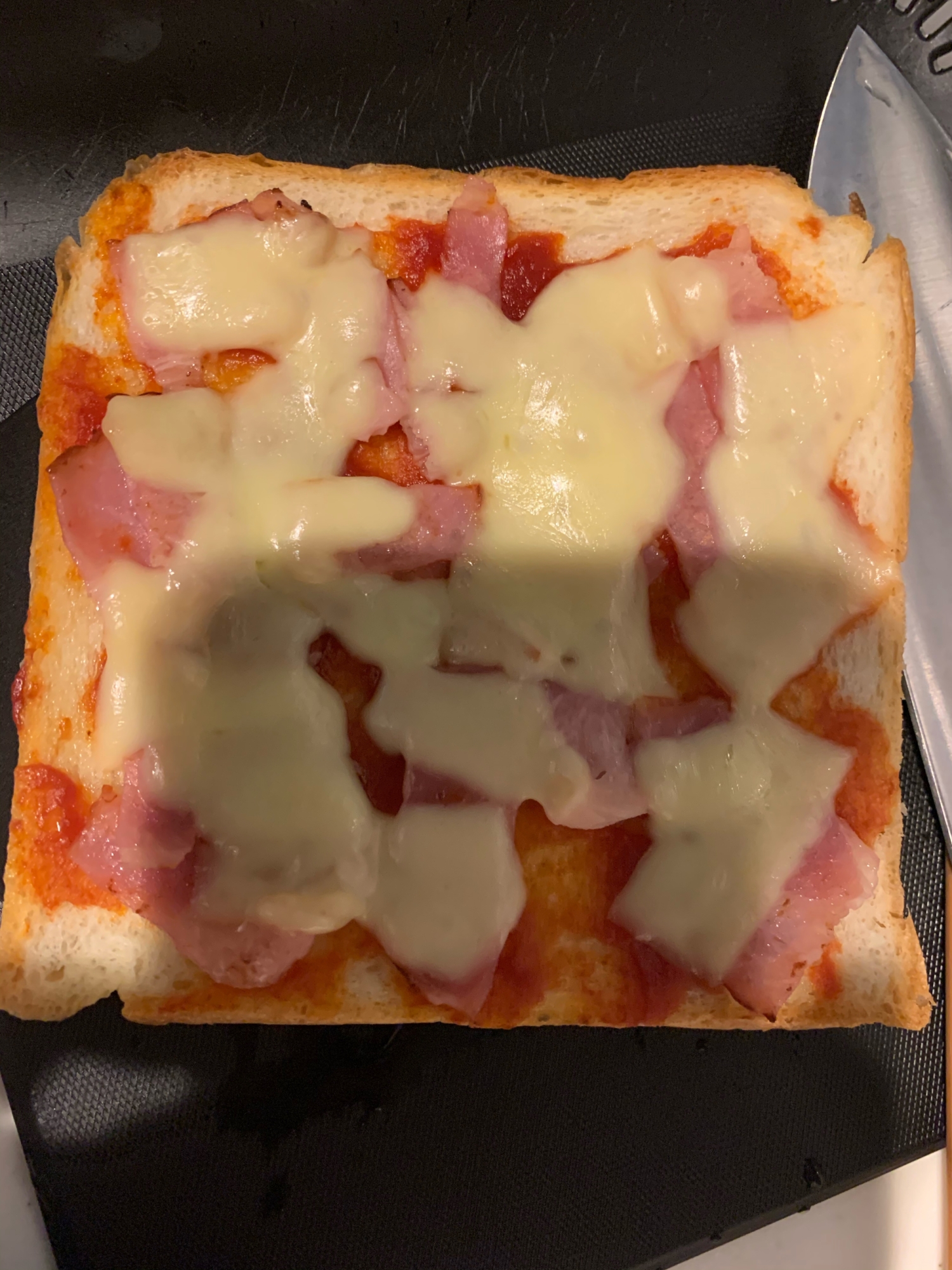 簡単ピザ風トースト