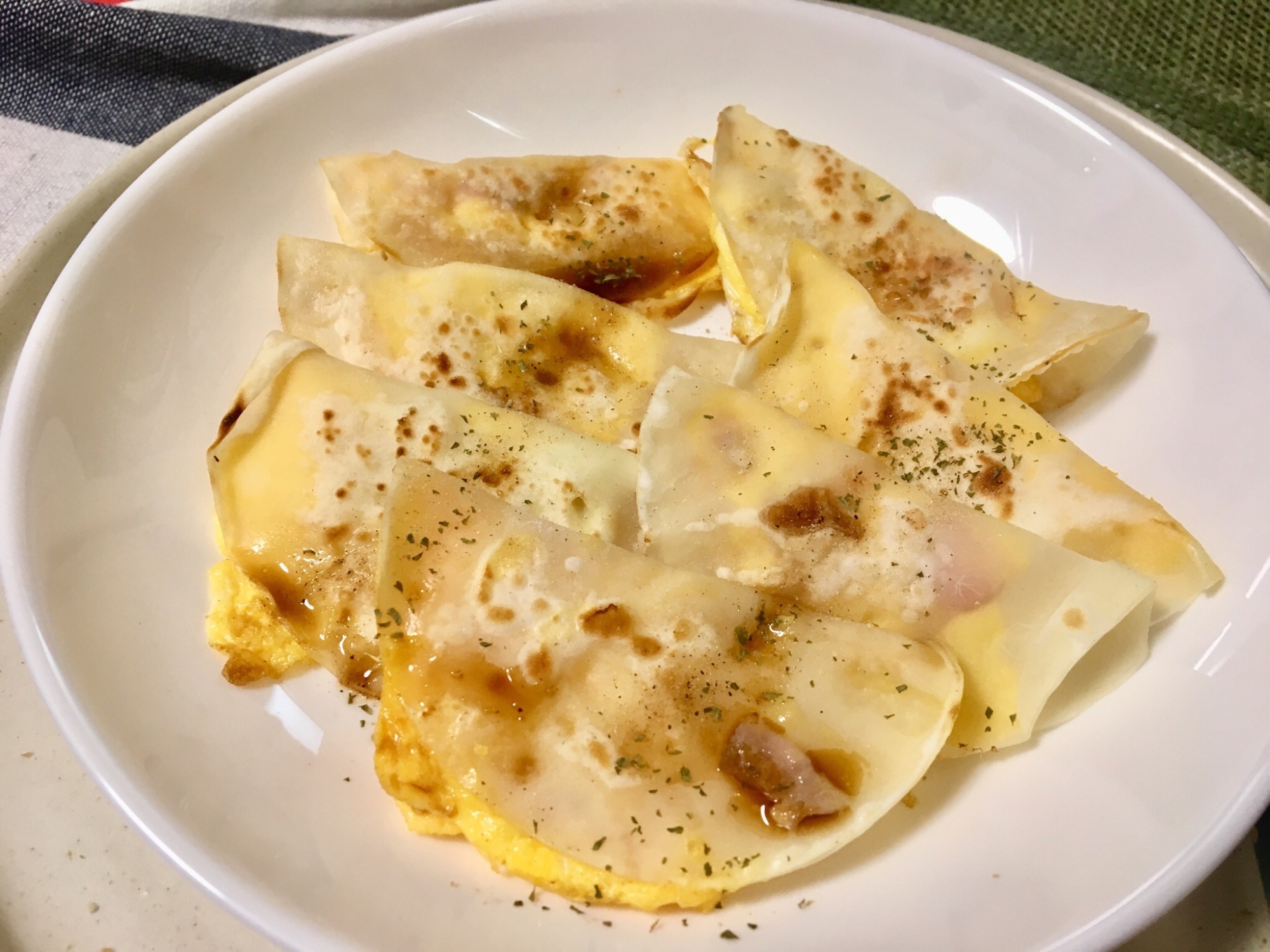 パリパリ！餃子皮でダンピンー(蛋餅)