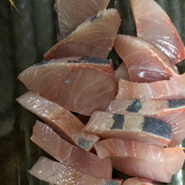 いなだのお刺身 レシピ 作り方 By うーたま 楽天レシピ いなだのお刺身 レシピ 作り方 By うーたま 楽天レシピ