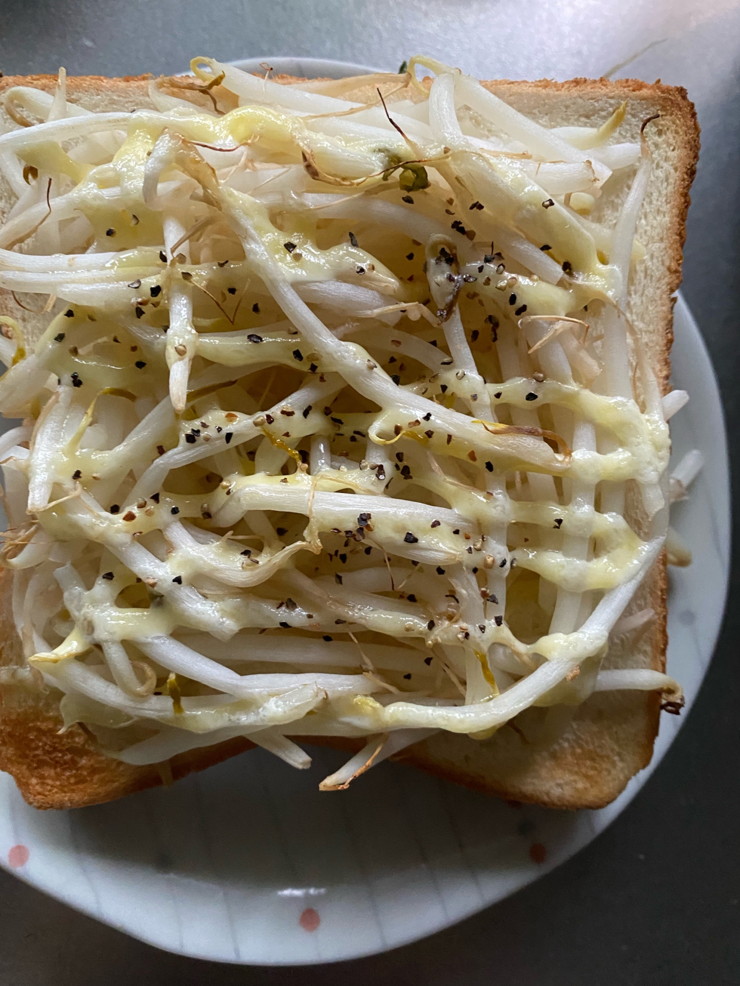 もやし♪マヨトースト