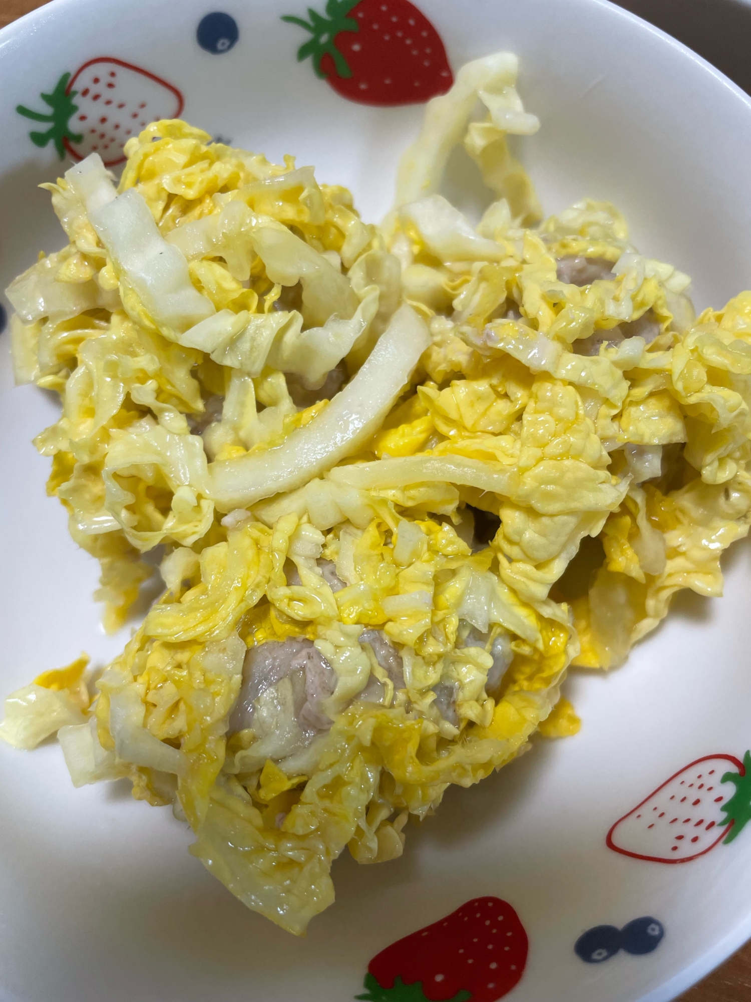 白菜をまとわせたシュウマイ