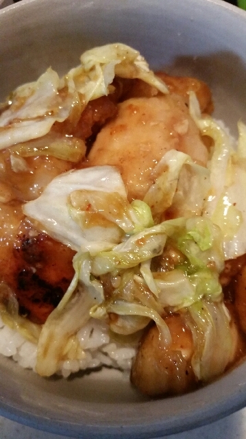 鶏むね肉とキャベツの照り焼き丼 レシピ 作り方 By しぃ な 楽天レシピ