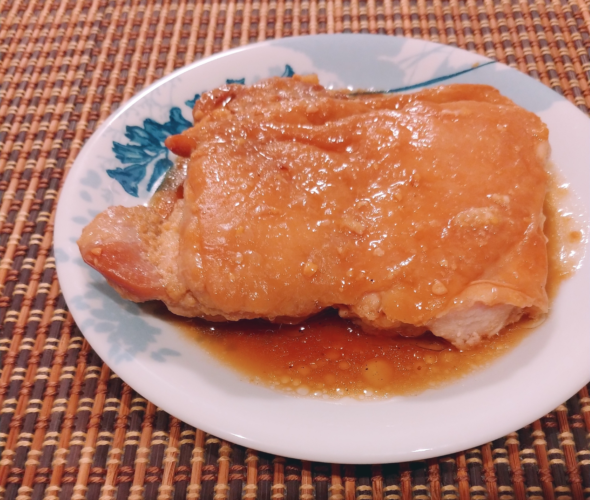 鶏もも肉の味噌ホイル焼き