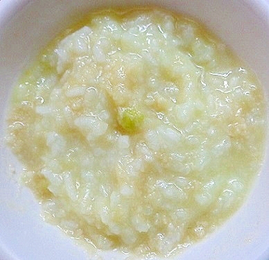 離乳食後期 カリフラ 枝豆 緑豆入りお粥 レシピ 作り方 By J Mammy 楽天レシピ