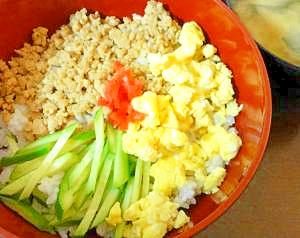 ☆超簡単でおいしい３色丼☆