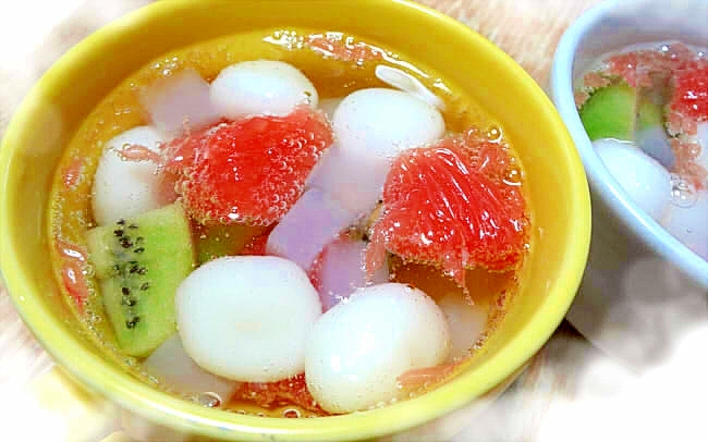 炭酸で爽やかフルーツ白玉ポンチ風 レシピ 作り方 By デラみーやん 楽天レシピ 炭酸で爽やかフルーツ白玉ポンチ風 レシピ 作り方 By デラみーやん 楽天レシピ