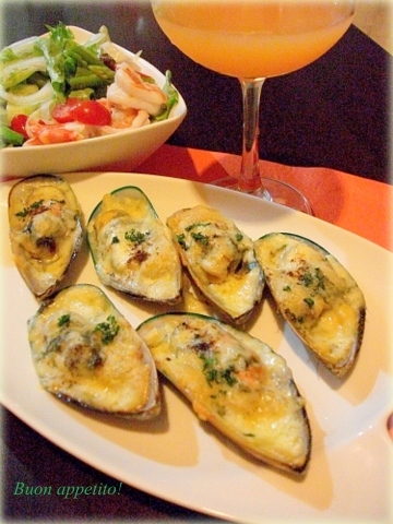 ムール貝のガーリックバターチーズ焼き レシピ 作り方 By めーぷんぷい 楽天レシピ ムール貝のガーリックバターチーズ焼き レシピ 作り方 By めーぷんぷい 楽天レシピ