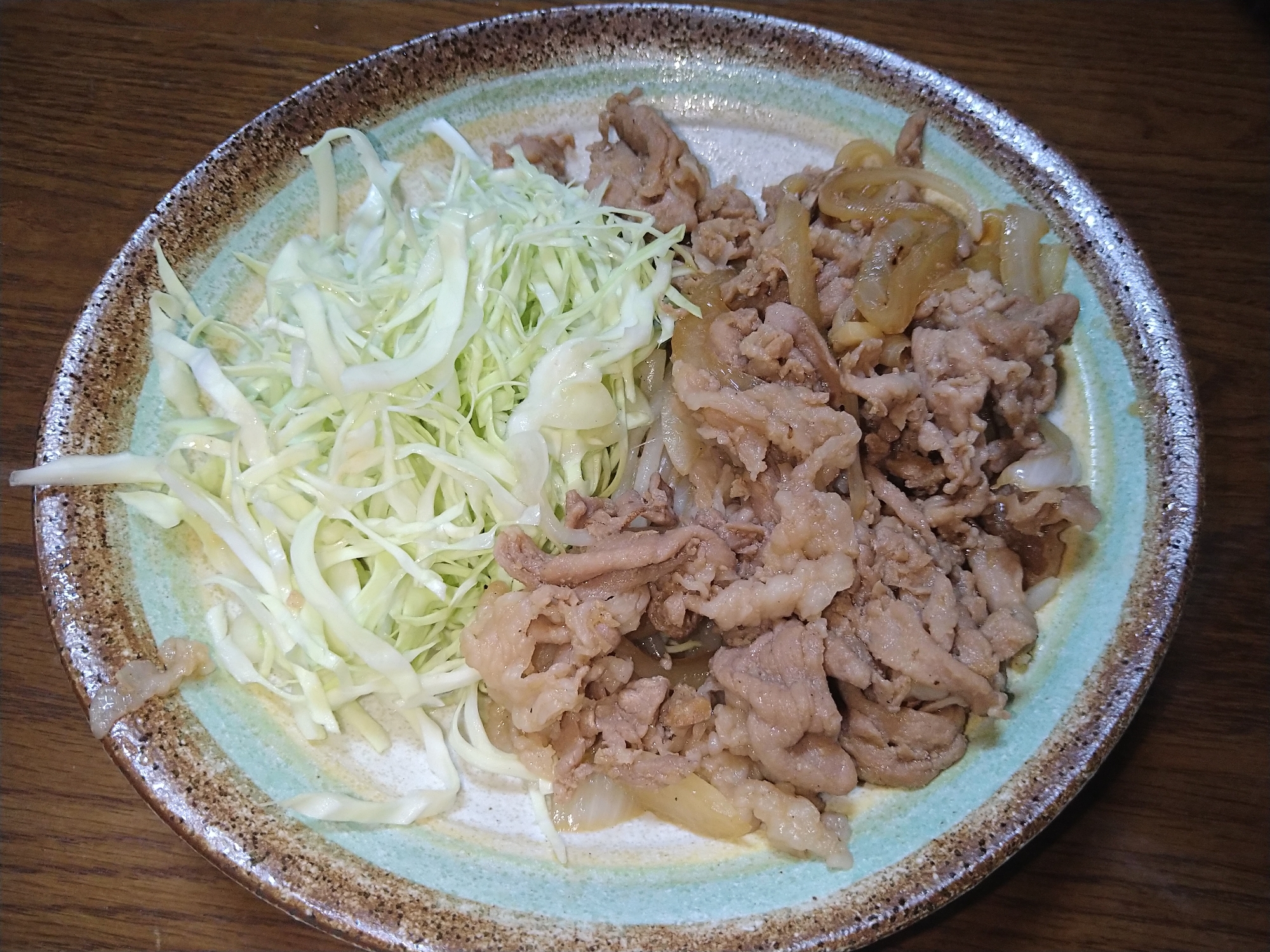 豚コマ肉で生姜焼き