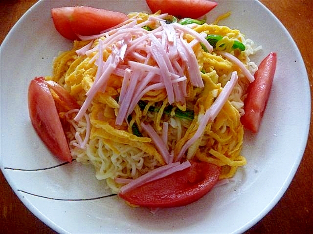 インスタントの冷やしラーメンで