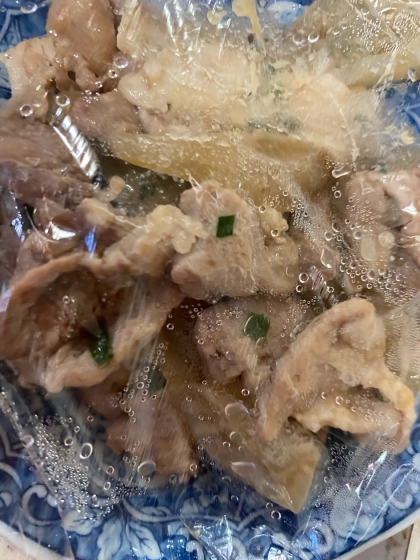 新玉ねぎたっぷりの豚肉炒め