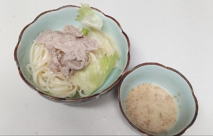 簡単、美味しい冷やしゴマだれうどん風