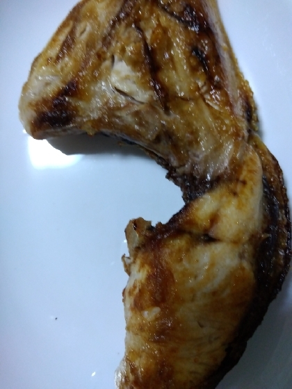 ぶりかまのにんにく味噌焼き