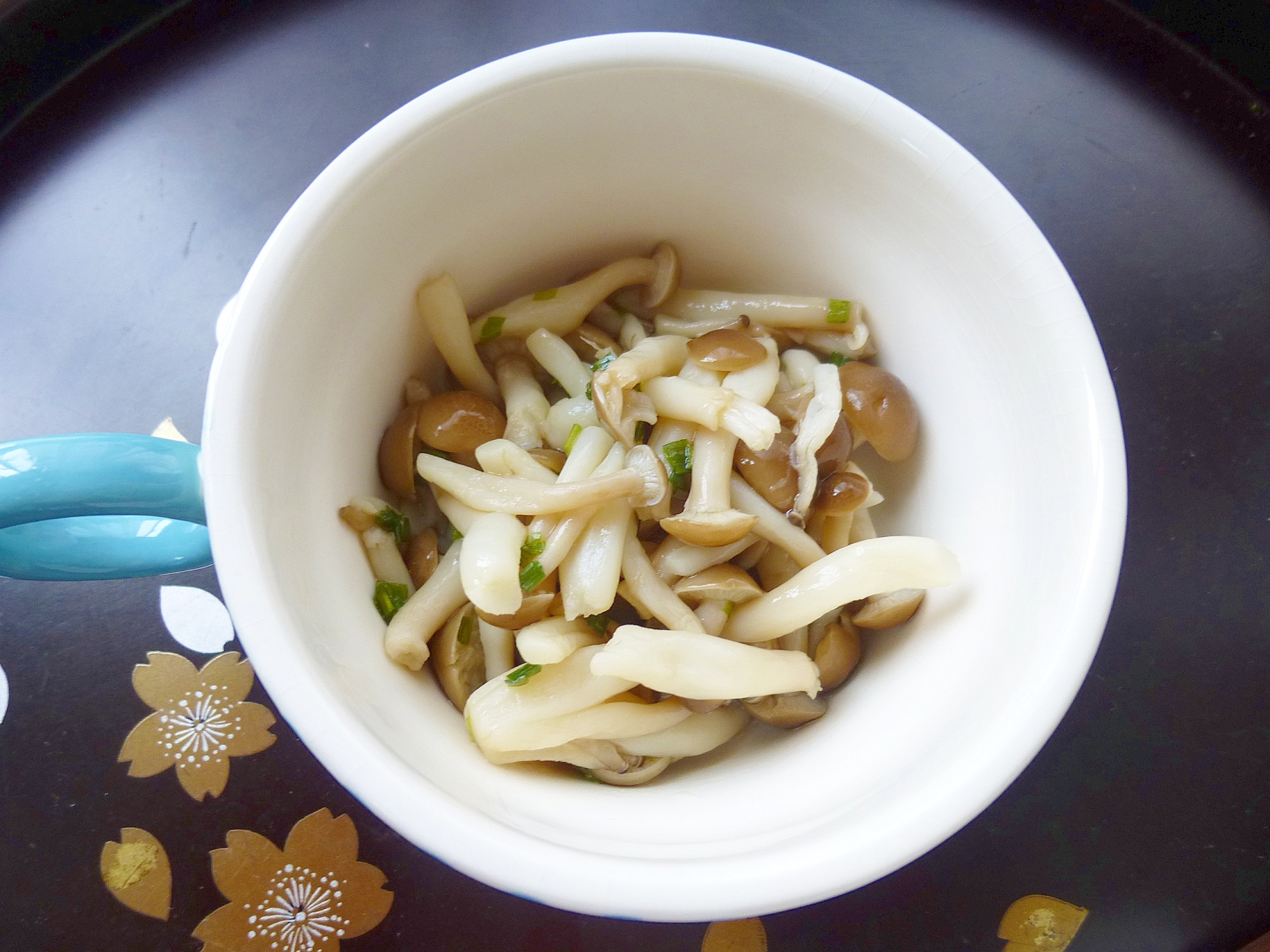 レンジで♪しめじとねぎの中華味