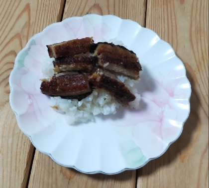 うなぎ丼♪うなぎ風魚のすり身丼♪