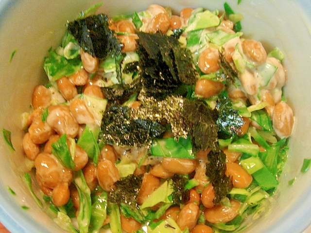 納豆とキャベツの糠漬けの海苔マヨ和え