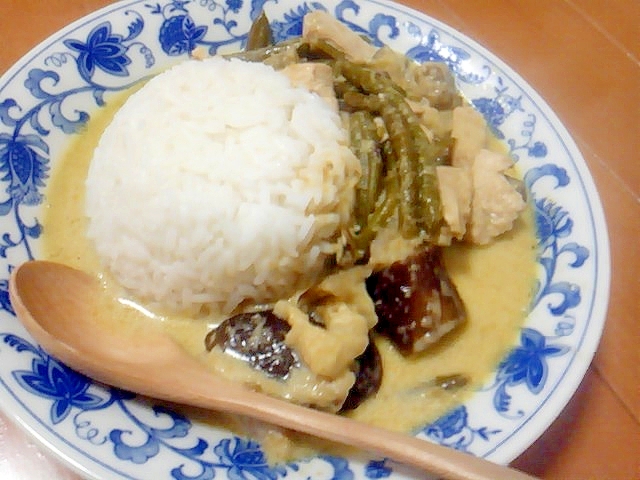 タイ料理と言えば、グリーンカレー!