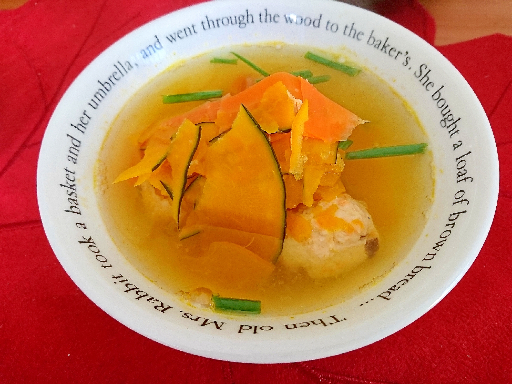 生姜のきいた〜南瓜と鶏団子のスープ