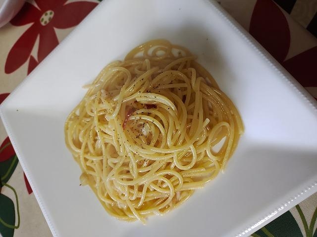 簡単一人分パスタ☆ペペロンチーノ