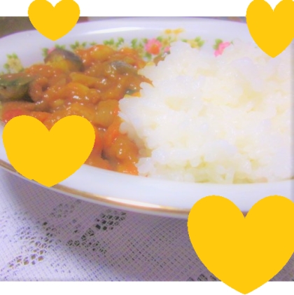 月のおとさん、ひき肉カレーを作りました♪
とっても美味しかったです♪レシピ、ありがとうございます！！
暑い日が続きますが…お体ご自愛下さいませ。
良き１日を♪♪