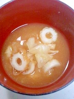 キャベツのトマト味噌汁