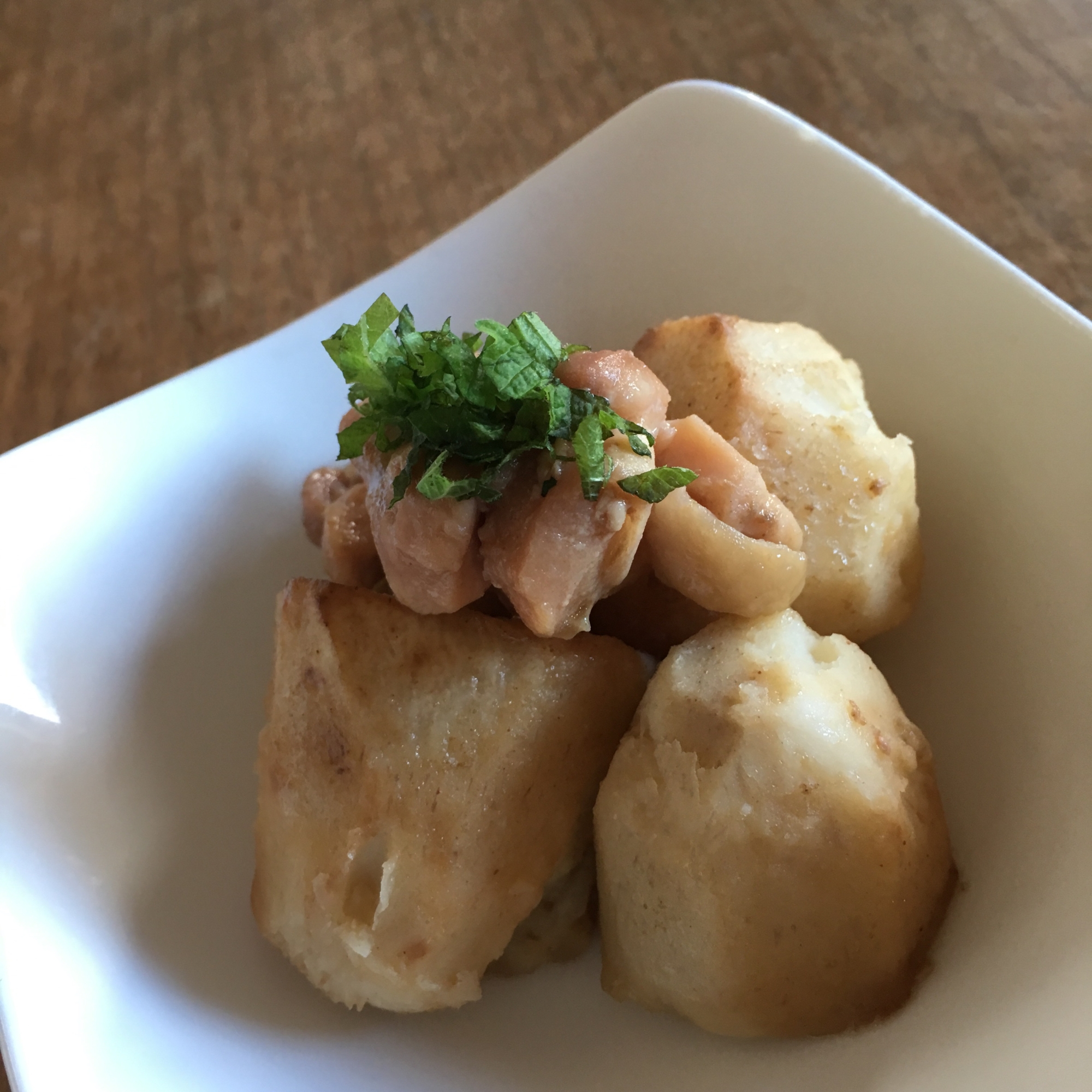 里芋と鶏のうま煮