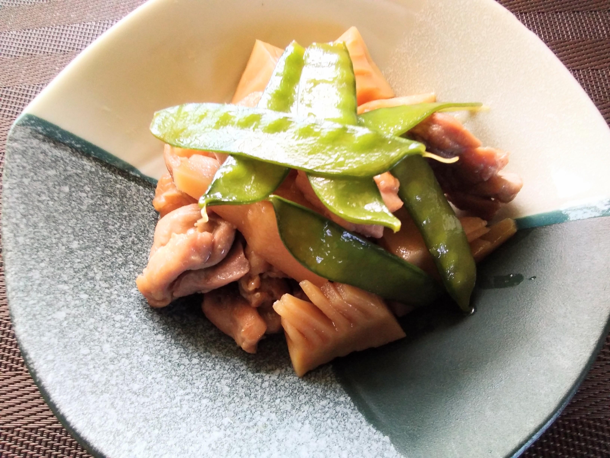 たけのこと鶏もも肉の煮物