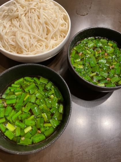 暑い夏にさっぱりしっかり　ひき肉ニラ素麺