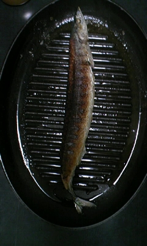 家庭でおいしい魚の塩焼きを作る